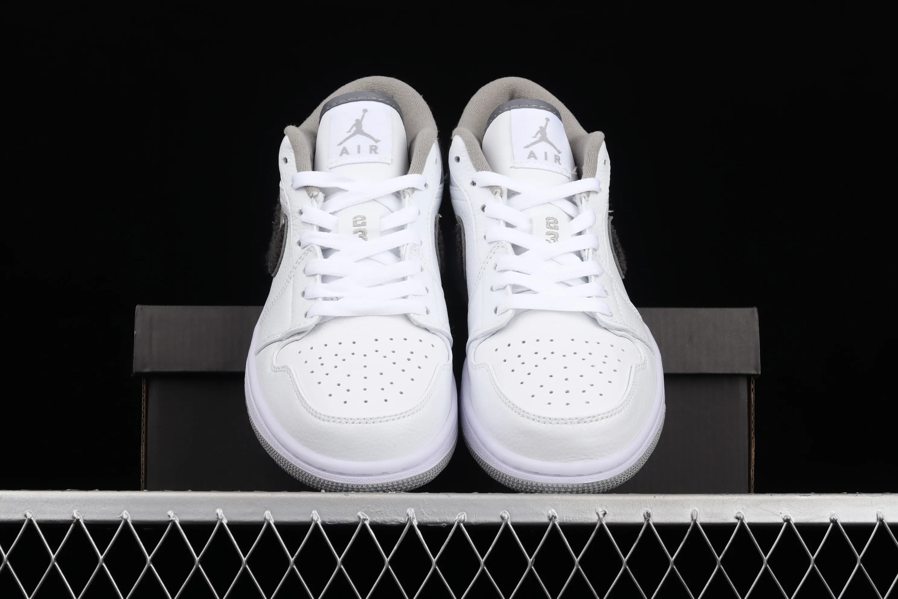 All categories Air Jordan Jordan series basketball shoes Air Jordan 1 Low Air Jordan 1 Low AJ1 Joe 1 low-top cultural and leisure sports sneakers 338145-103